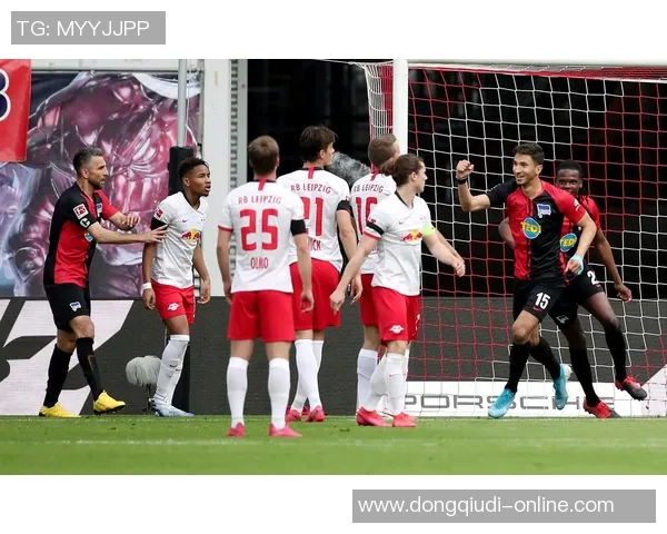 国王杯波尔图与莱比锡战平精彩瞬间引发转会热议