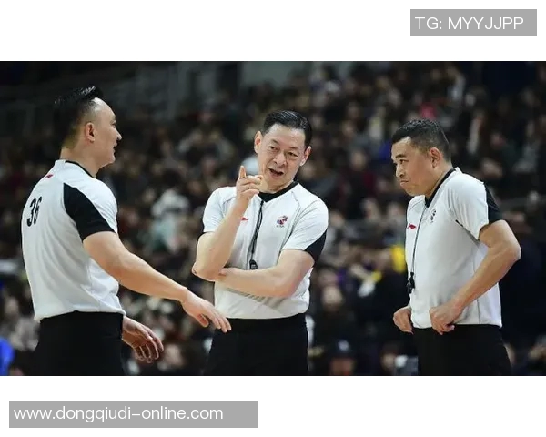 欧联杯激战利物浦与拜仁握手言和争议判罚引发全场热议