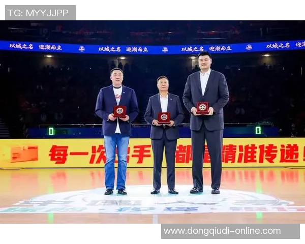 姚明携手耐克公司打造篮球文化新标杆推动体育产业发展与创新