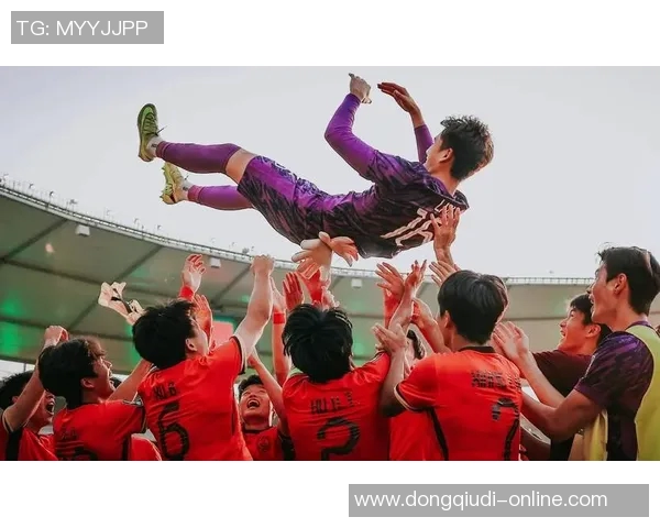 中超赛场切尔西大胜曼联战术解析引发全场热议与惊喜