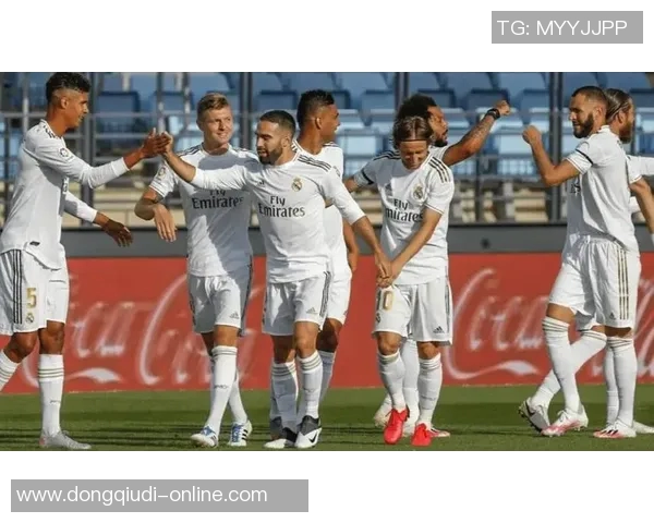 国王杯激战巴萨与多特蒙德平局点球大战引发全场狂欢与转会传闻