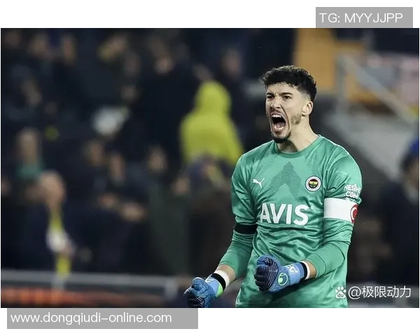 西甲激战阿森纳小胜曼联点球大战引发全场沸腾与转会传闻 西甲激战阿森纳小胜曼联点球大战引发全场沸腾与转会传闻