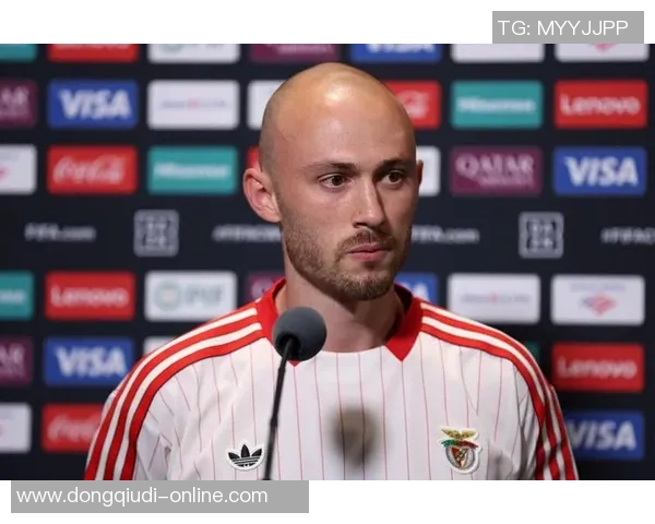 英超激战：拜仁与本菲卡战平绝杀瞬间引发转会热议与球迷狂欢