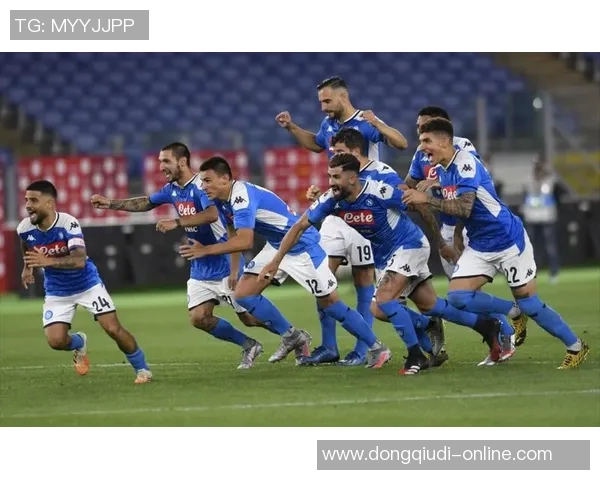 西甲精彩对决曼联大胜那不勒斯引发全场热烈反响与数据分析 西甲精彩对决曼联大胜那不勒斯引发全场热烈反响与数据分析