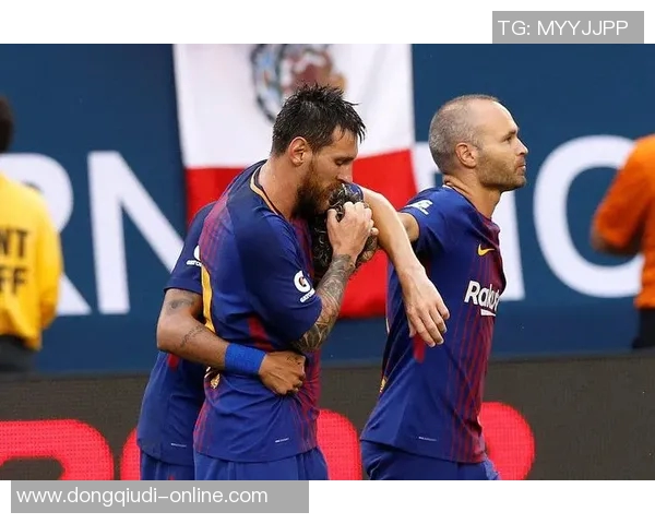 巴萨与尤文友谊赛激战四三红牌事件引发全场热议与争议